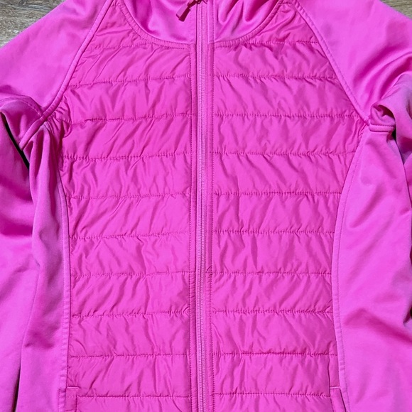 Under Armour - Picture 2 of 10